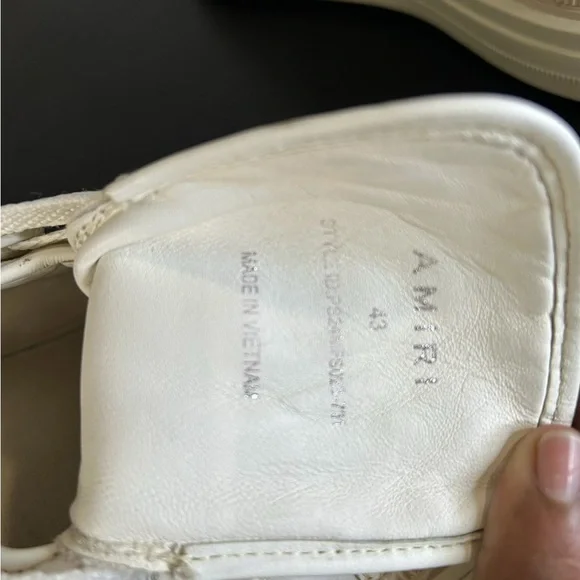 AMIRI Cream Sneakers with Silver Stars - Picture 8 of 10